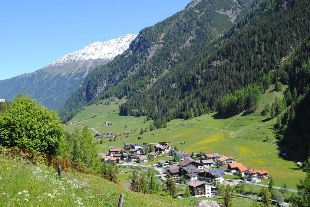 Appartement S' Ludwign Haus à Sankt Leonhard im Pitztal Extérieur photo